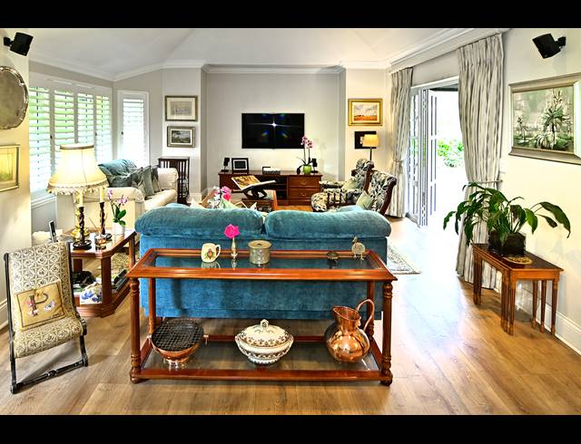 2 BEDROOM RETIREMENT UNIT FOR SALE IN WATERFALL HILLS MATURE LIFESTYLE ESTATE